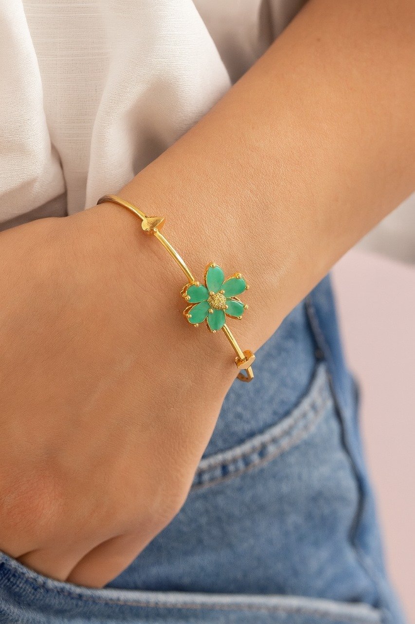 Emerald Bloom Floral Bangle - Image 3